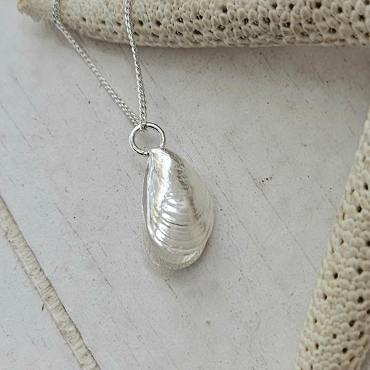 Double Mussel Shell Pendant