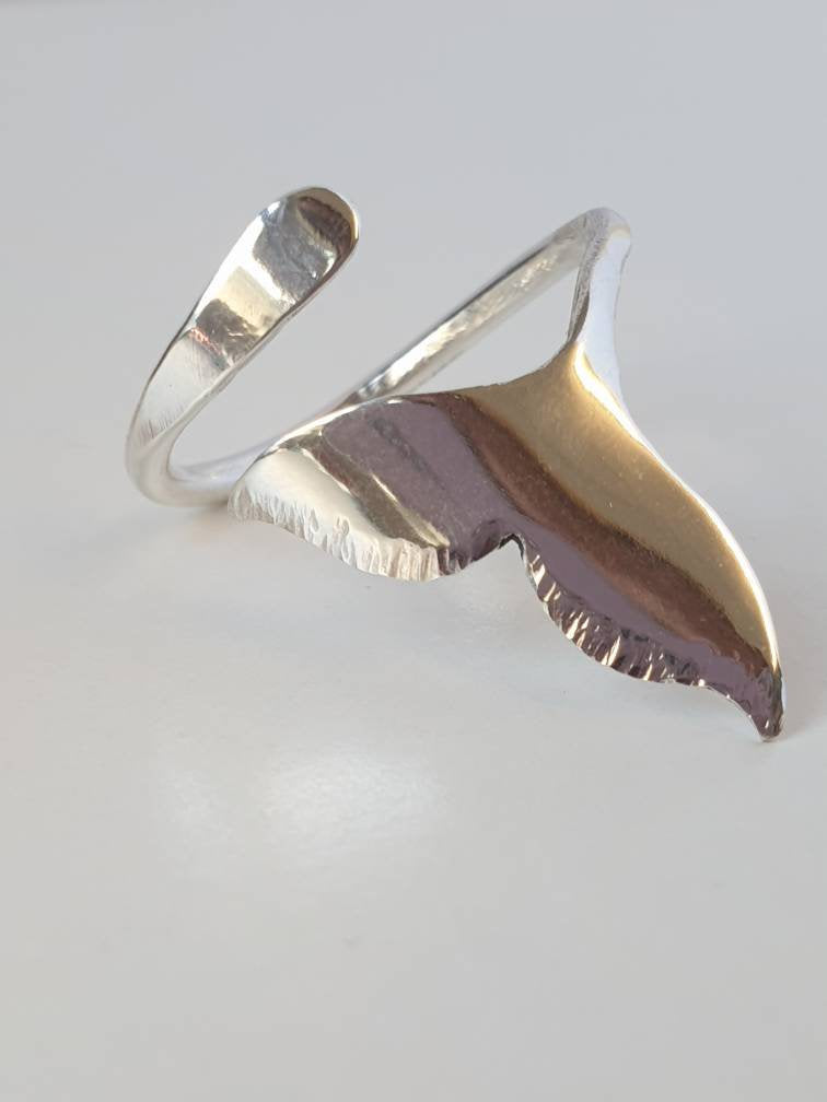 Whale Tail Adjustable Ring