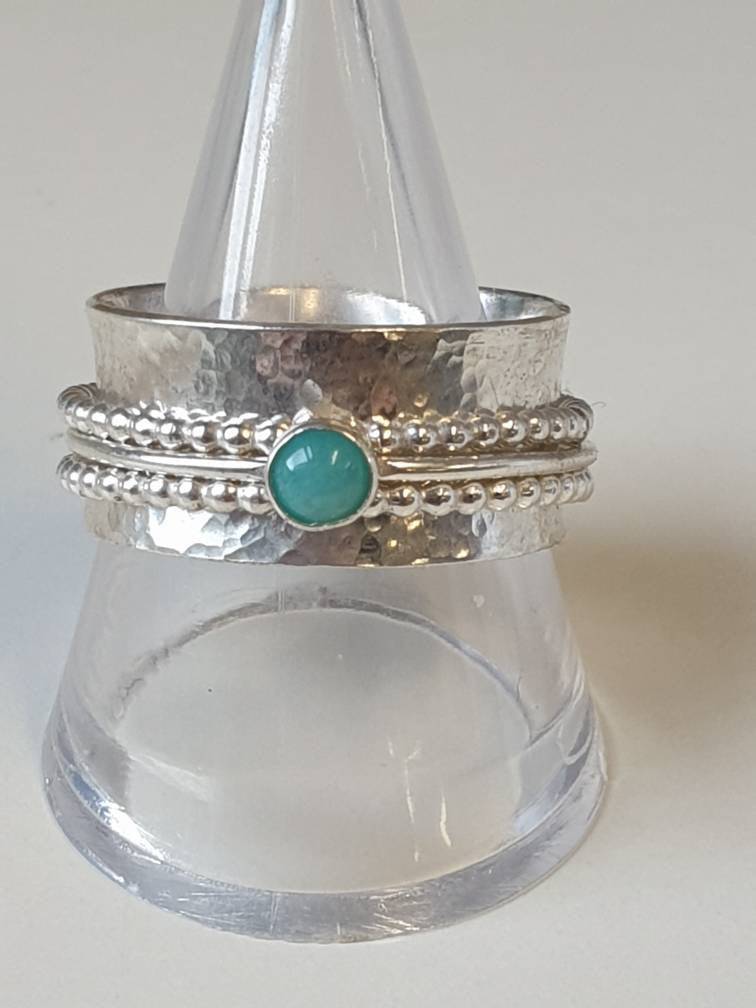 Sterling silver hammered amazonite beaded wire spinner ring